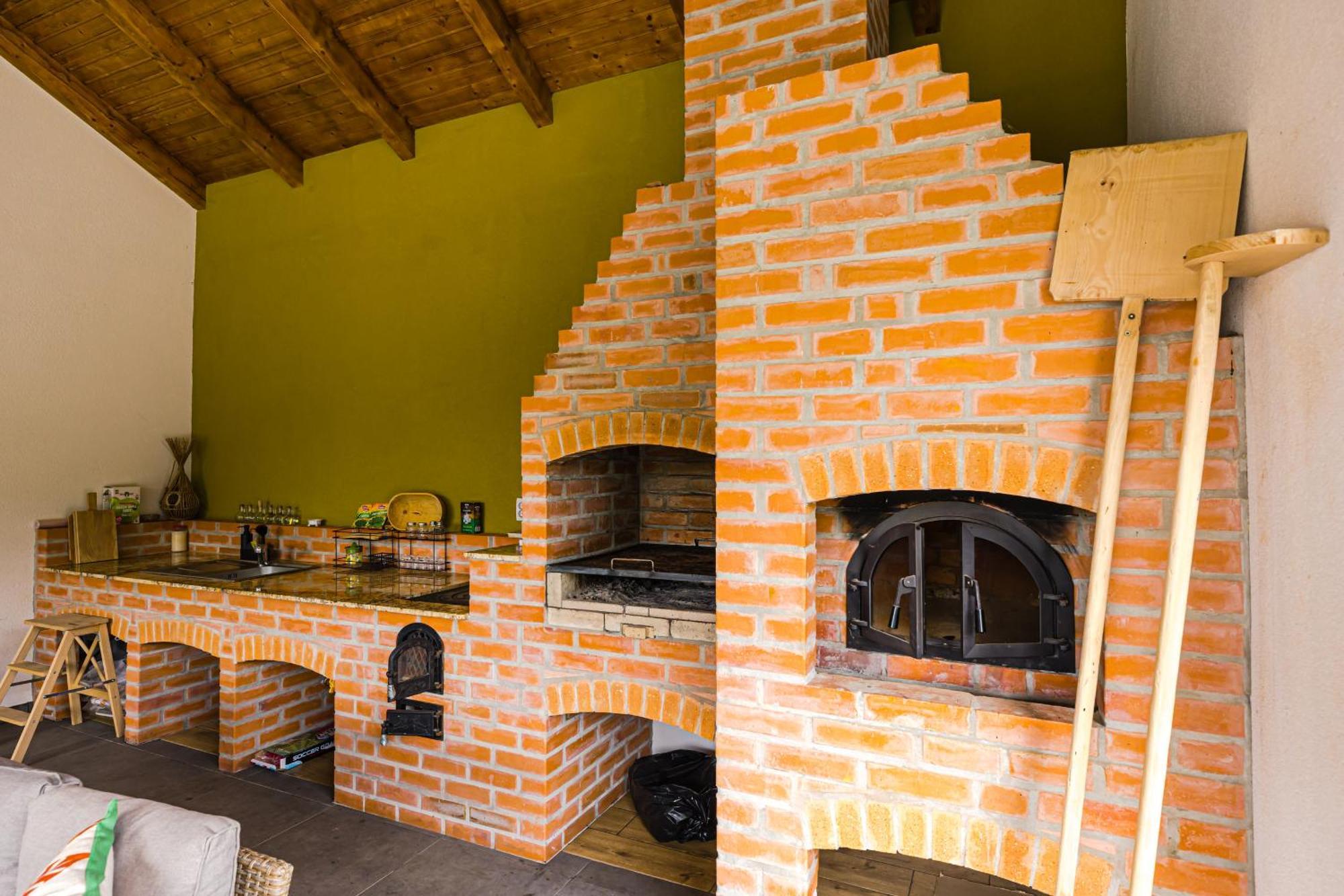 Ioanaguesthouse Turda Ngoại thất bức ảnh